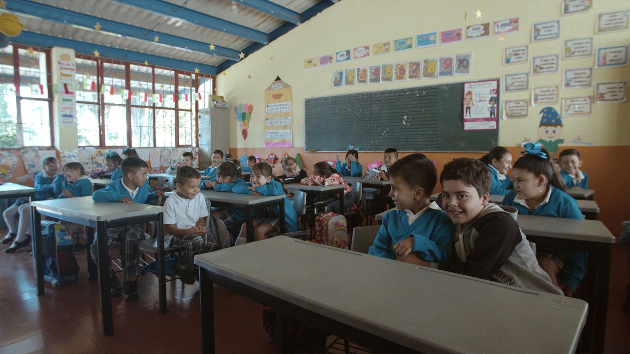 Cracked Movie Screenshot 1