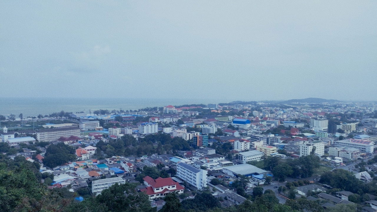 Passport To Myself : Where Can We Find Happiness? Movie Screenshot 5