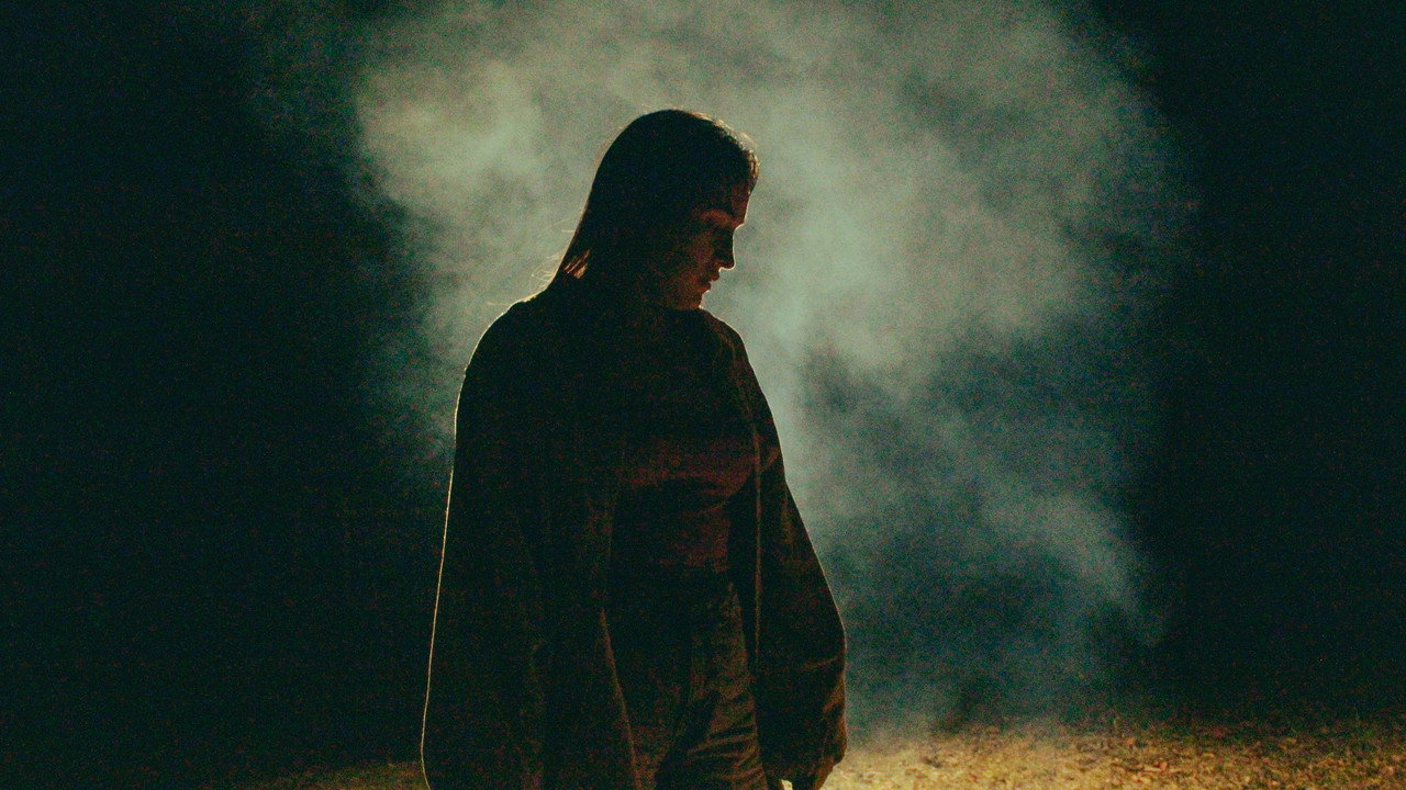 The Contact Movie Screenshot 2