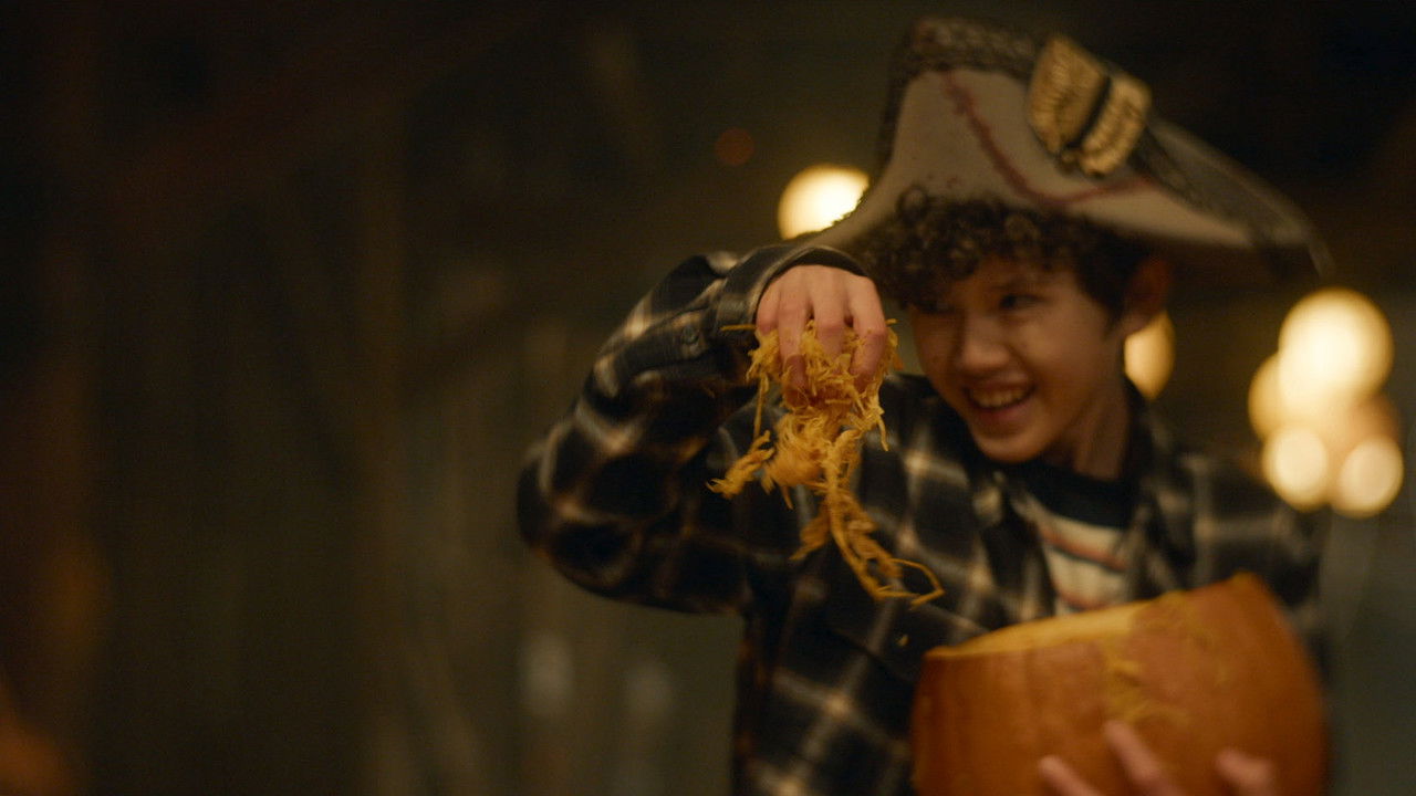 Carved Movie Screenshot 3