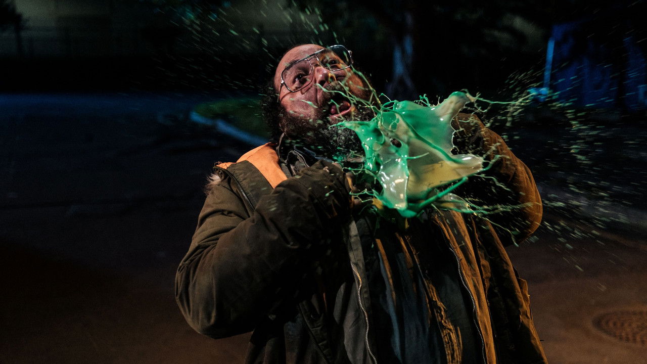 Street Trash Movie Screenshot 3