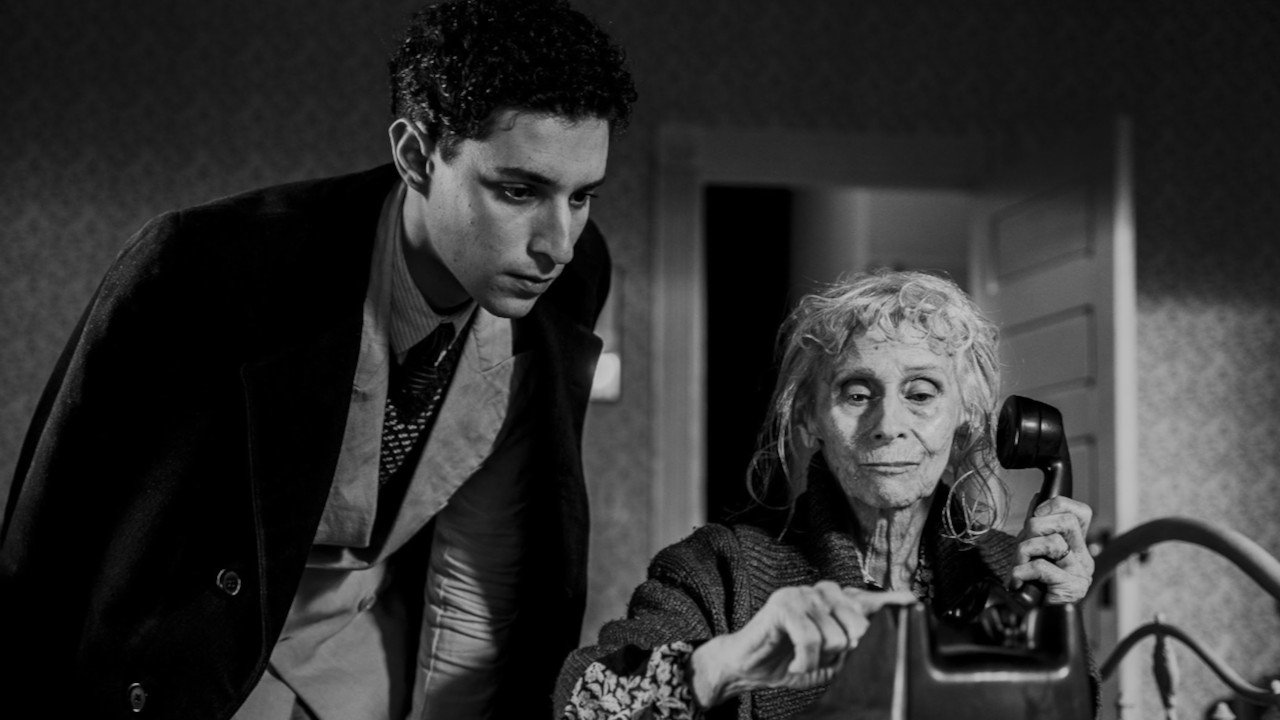 The American Backyard Movie Screenshot 3