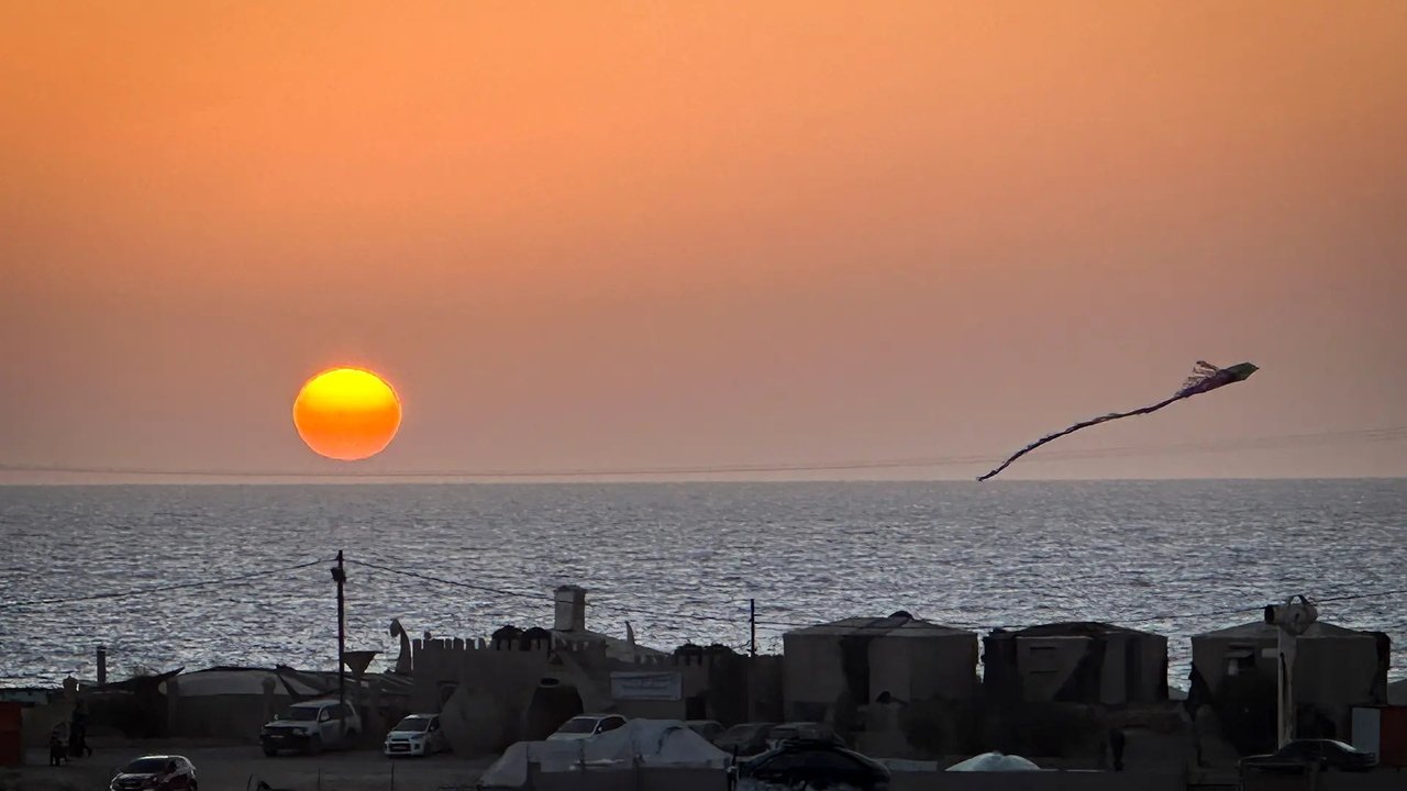 Until the Sky Falls Quiet Movie Screenshot 1