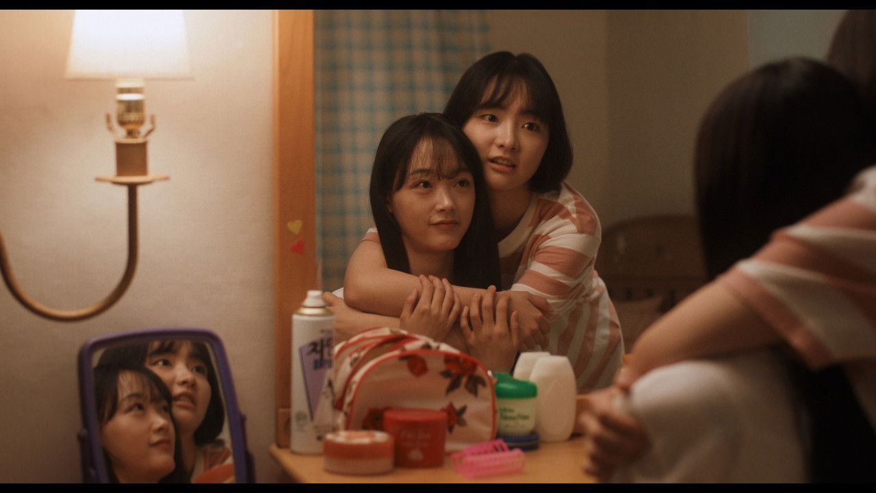 No Heaven, But Love. Movie Screenshot 2