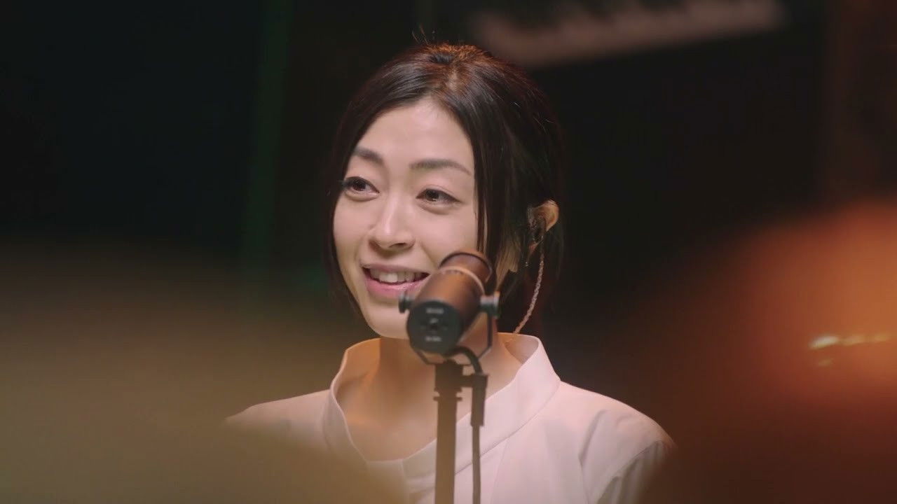 Hikaru Utada Live Sessions from Air Studios Movie Screenshot 2
