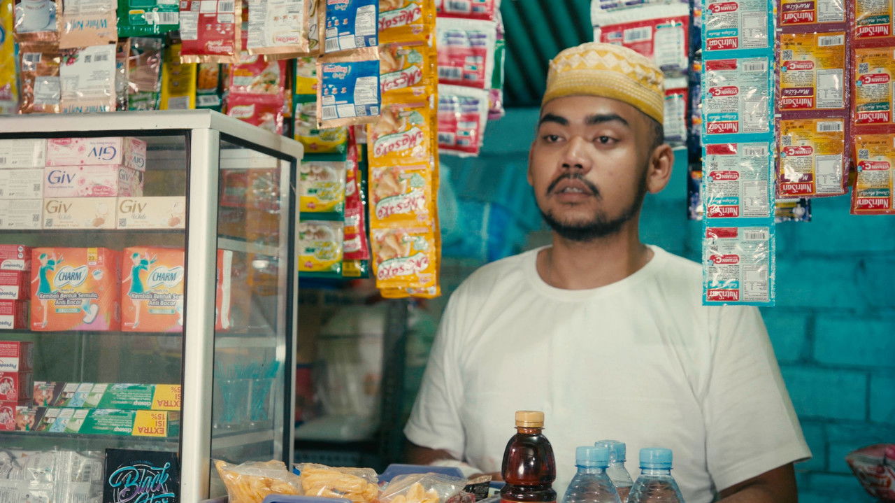 Why Ask Movie Screenshot 2