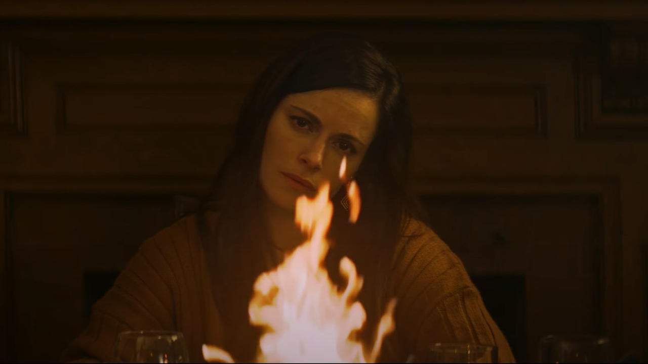 Mom Movie Screenshot 1