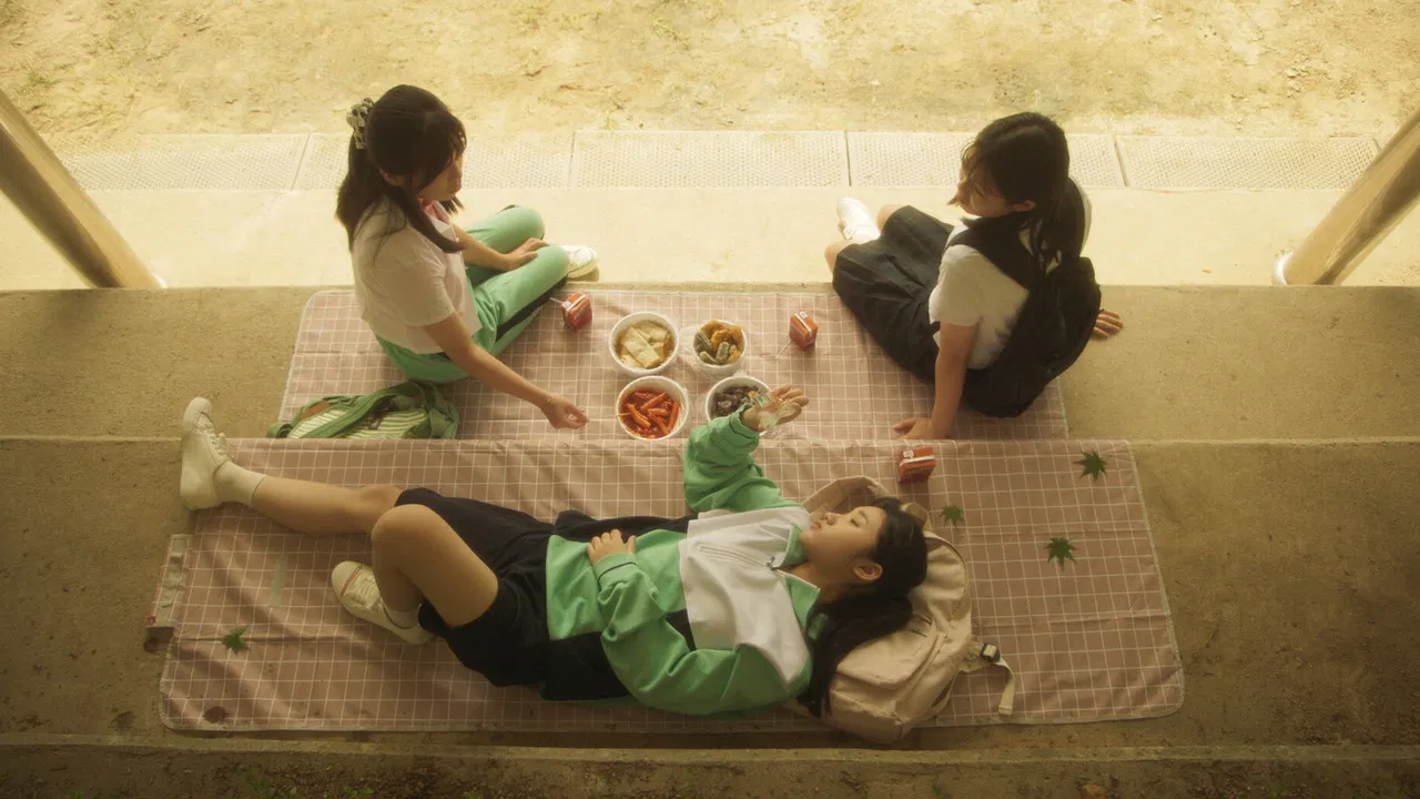 Climacteric Woman Movie Screenshot 1