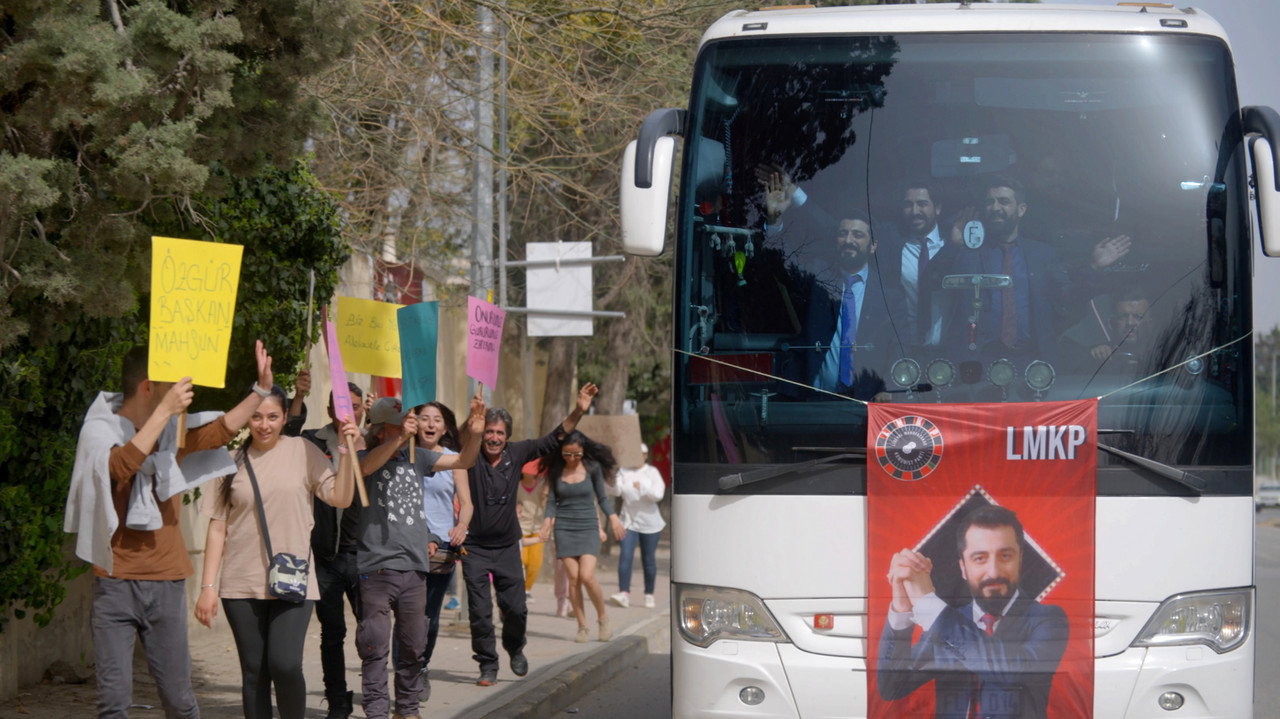 İllegal Hayatlar: Meclis Movie Screenshot 3