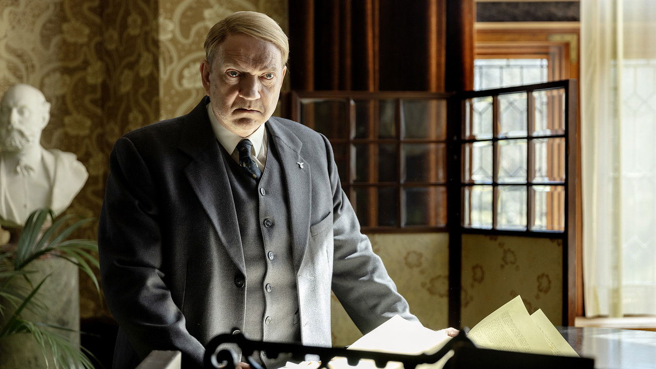 Quisling: The Final Days Movie Screenshot 3